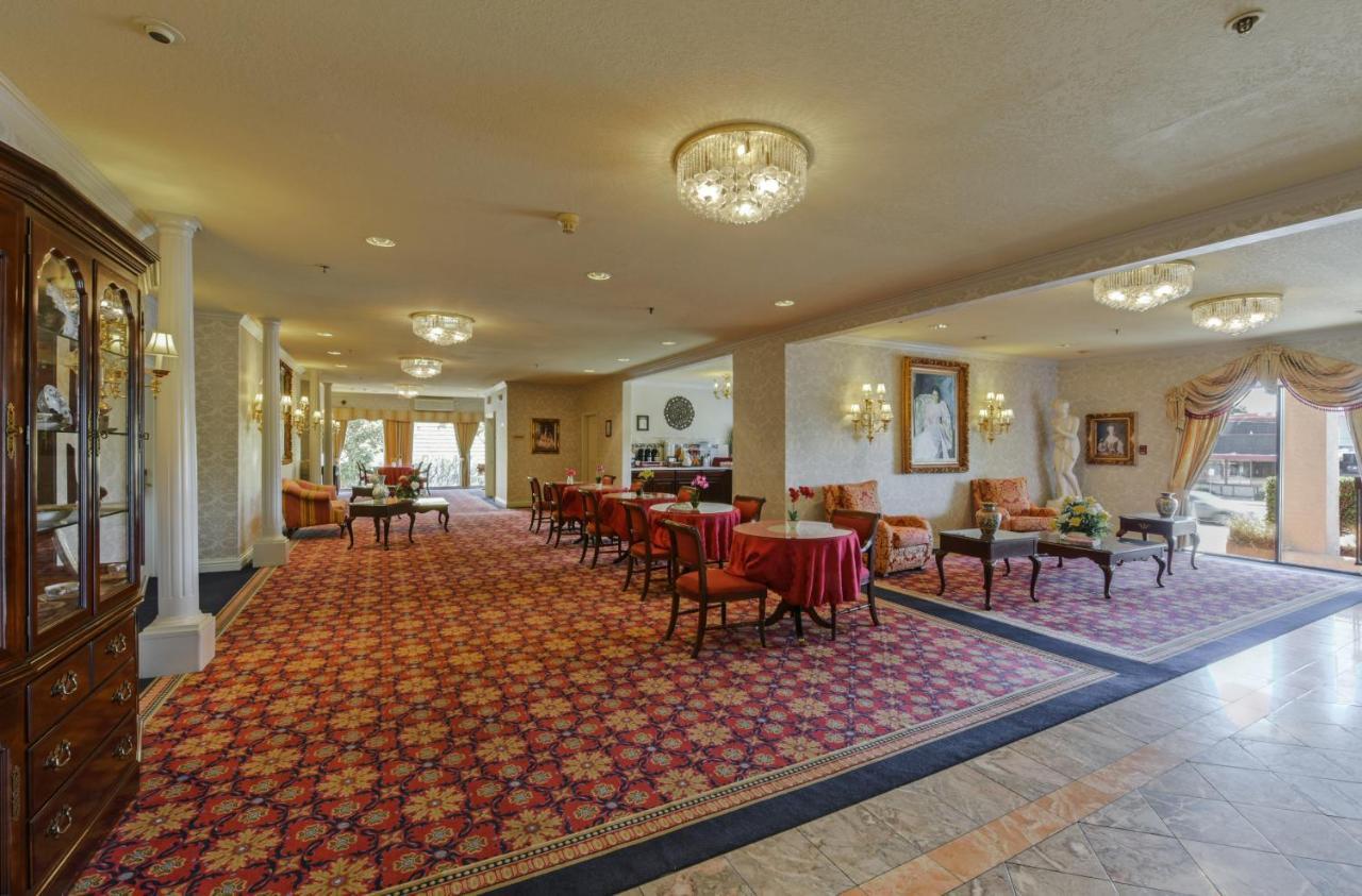 Carlyle Hotel Campbell Ngoại thất bức ảnh