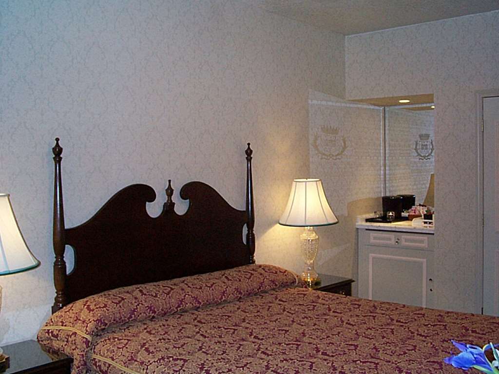 Carlyle Hotel Campbell Phòng bức ảnh