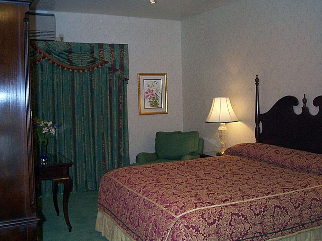 Carlyle Hotel Campbell Phòng bức ảnh