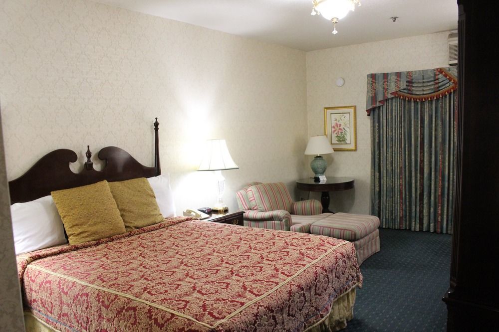 Carlyle Hotel Campbell Ngoại thất bức ảnh